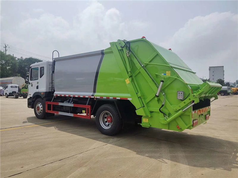 D9東風(fēng)10方12方壓縮式垃圾車(chē)