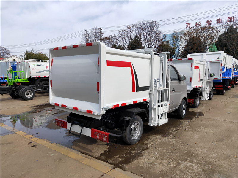 長安3方掛桶垃圾車(自裝卸式垃圾車)